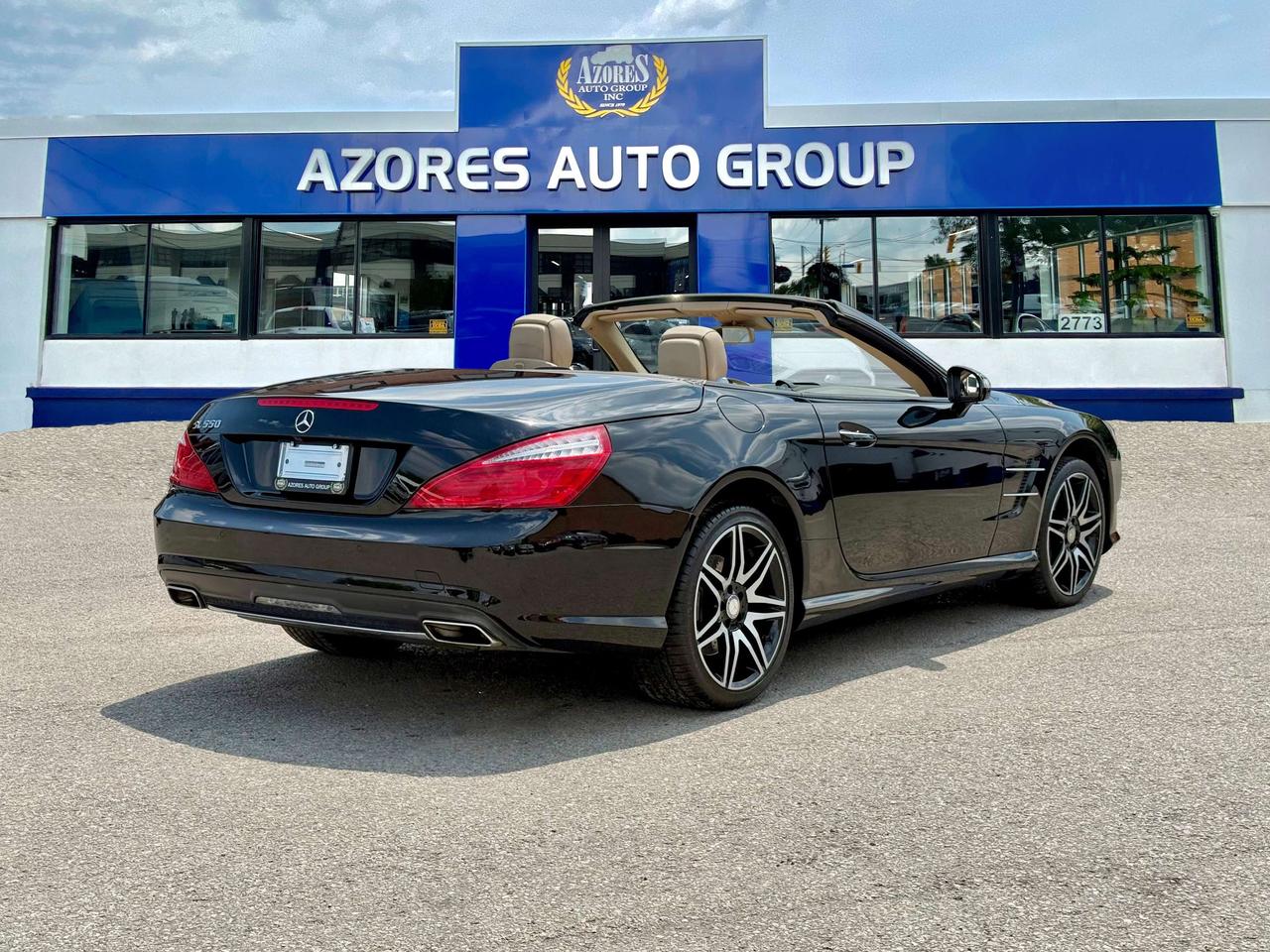 2014 Mercedes-Benz SL SL 550 AMG Only 60,843KM Certified Loaded Photo