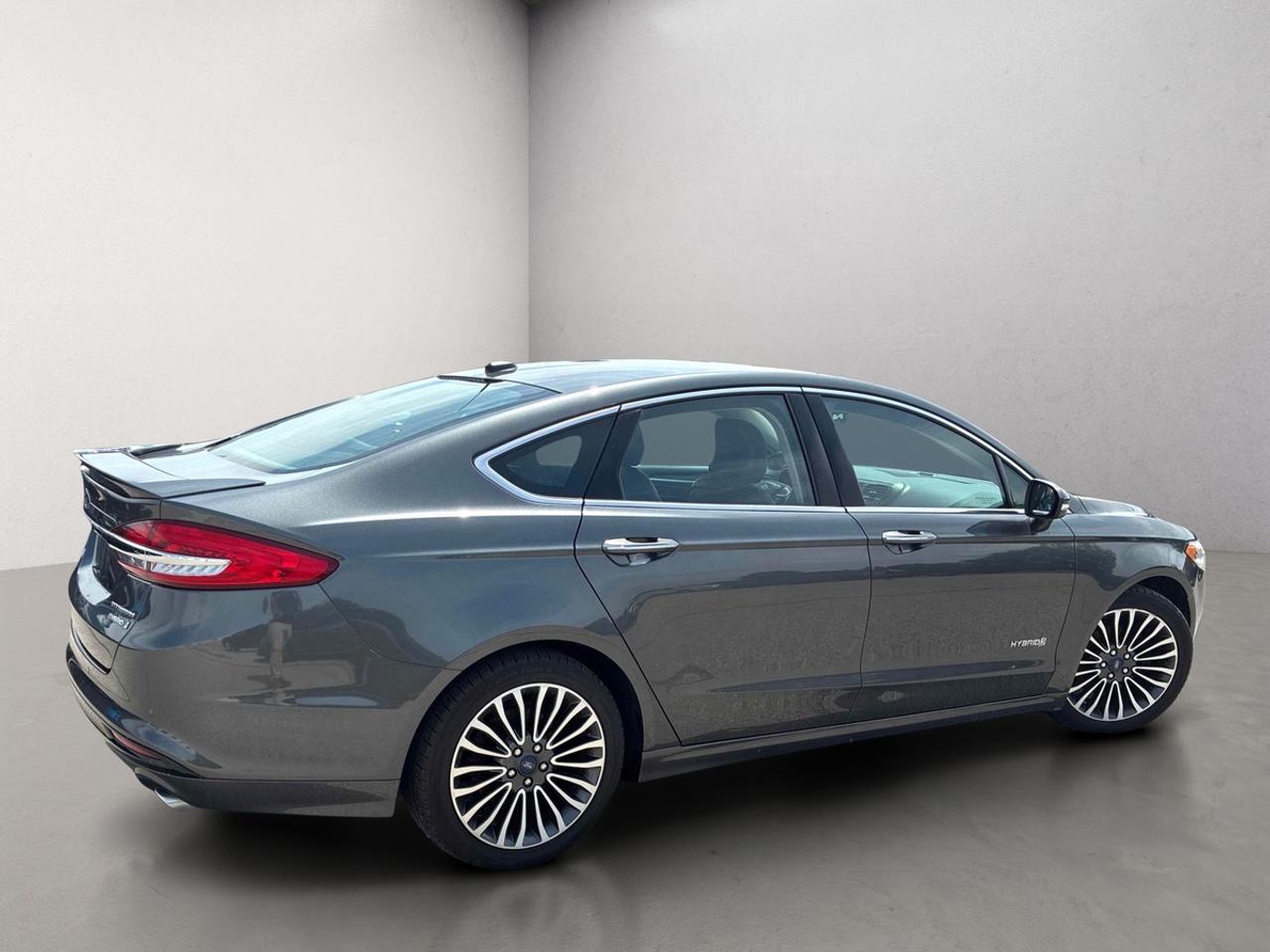 2018 Ford Fusion Hybrid Titanium Leather Sunroof Navi Photo