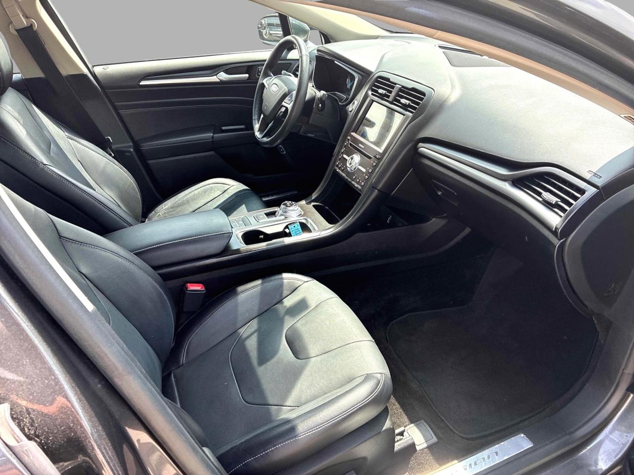 2018 Ford Fusion Hybrid Titanium Leather Sunroof Navi Photo