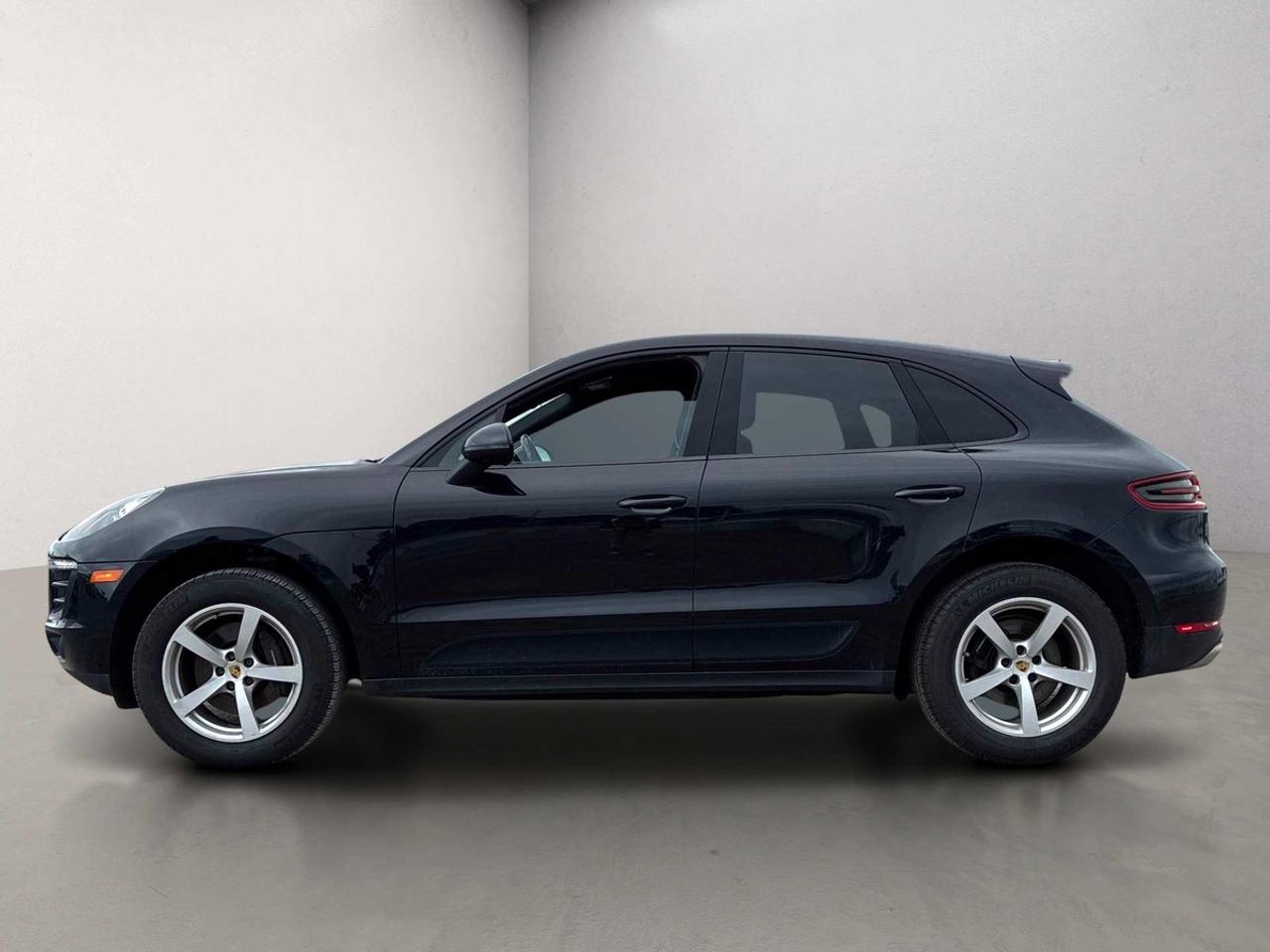 2018 Porsche Macan AWD Navi Panoramic Sunroof Photo