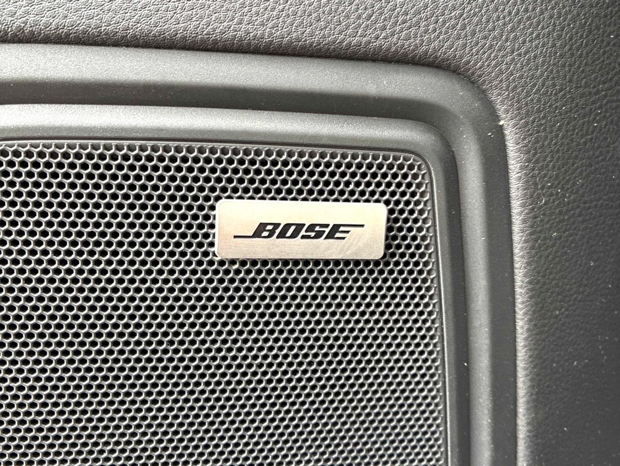 2018 Porsche Macan AWD Navi Panoramic Sunroof Photo
