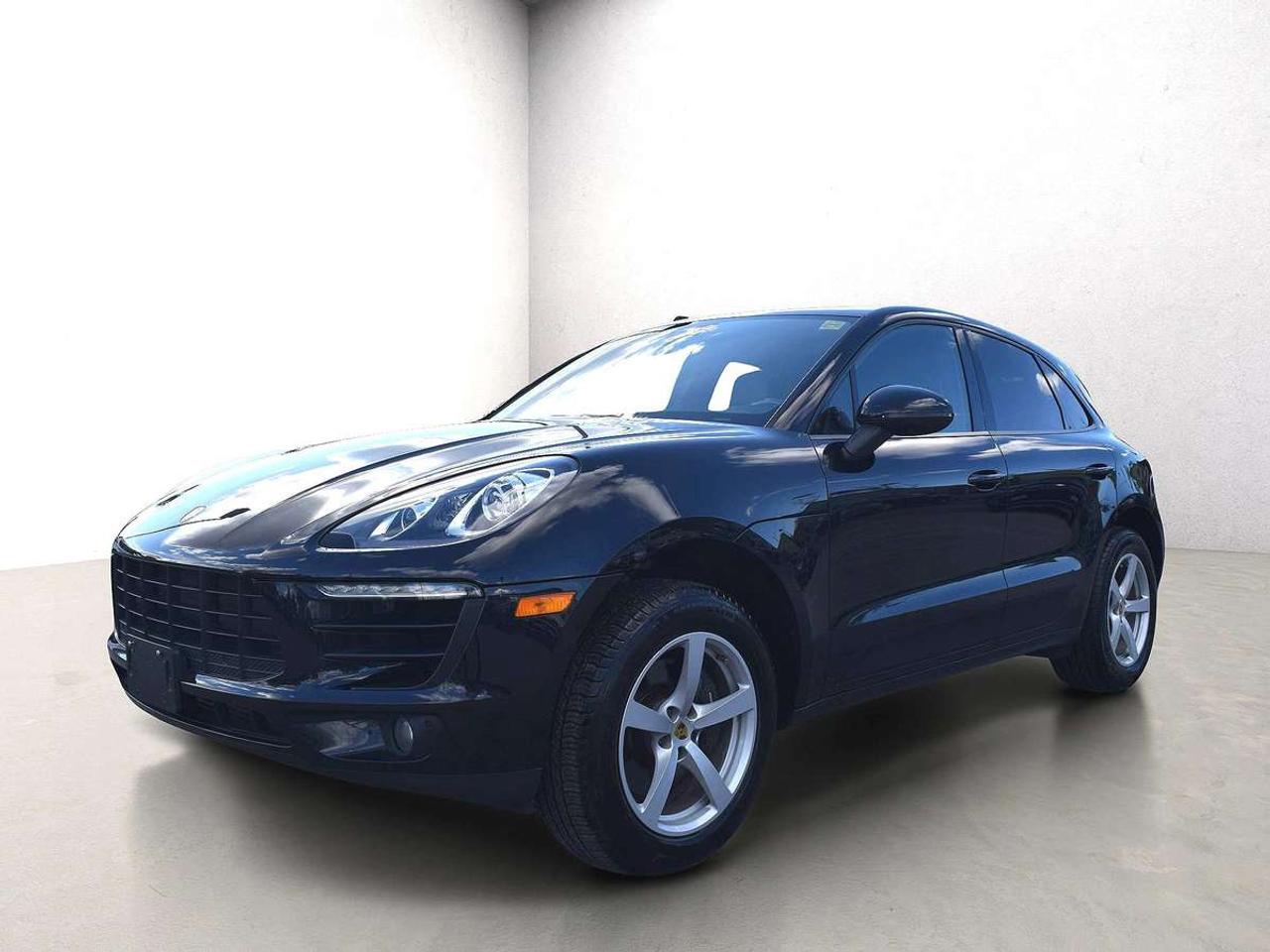 2018 Porsche Macan AWD Navi Panoramic Sunroof Photo