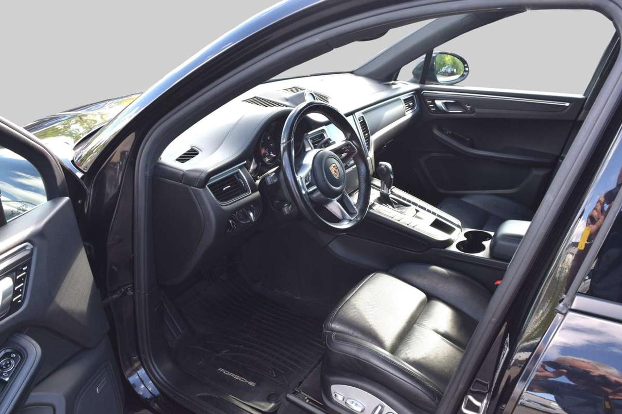 2018 Porsche Macan AWD Navi Panoramic Sunroof Photo