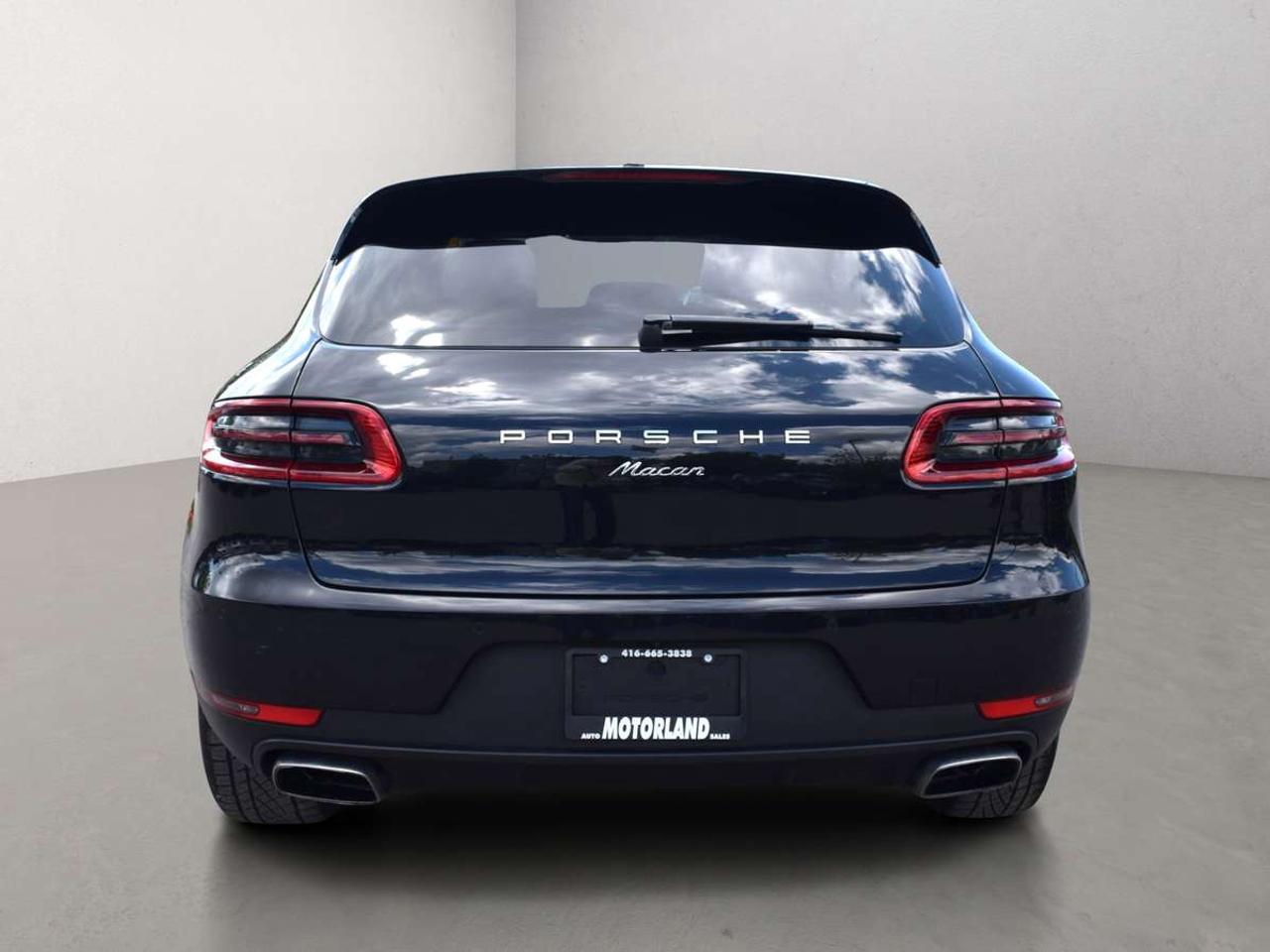 2017 Porsche Macan AWD Navi Panoramic Sunroof Photo