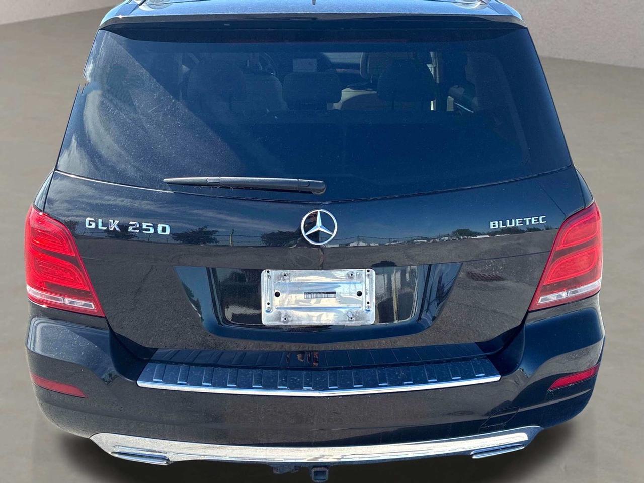 2015 Mercedes-Benz GLK-Class GLK250 BlueTEC 4MATIC Navi Panoramic Sunroof Photo3