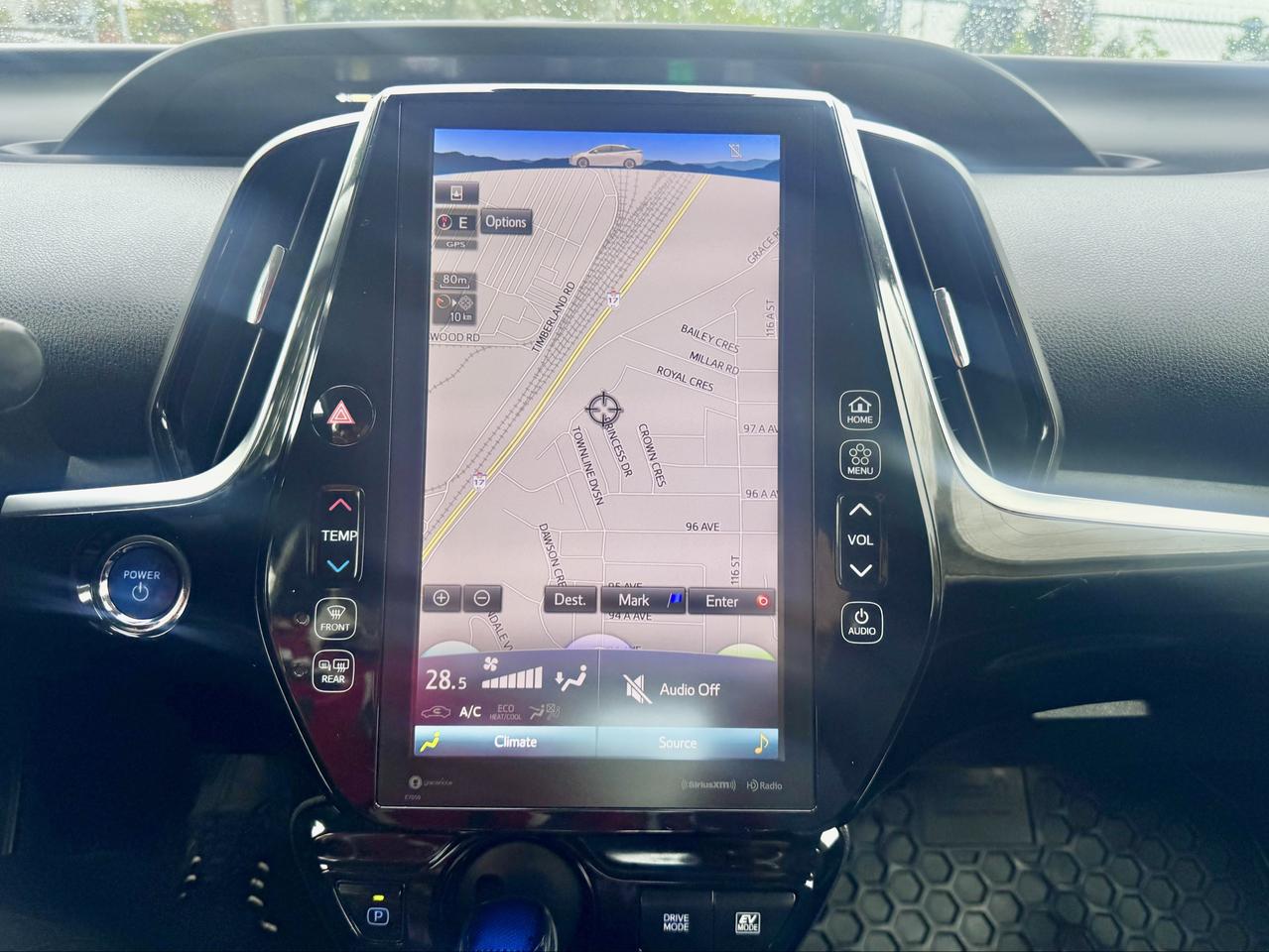 2020 Toyota Prius FINANCING AVAILABLE Photo13