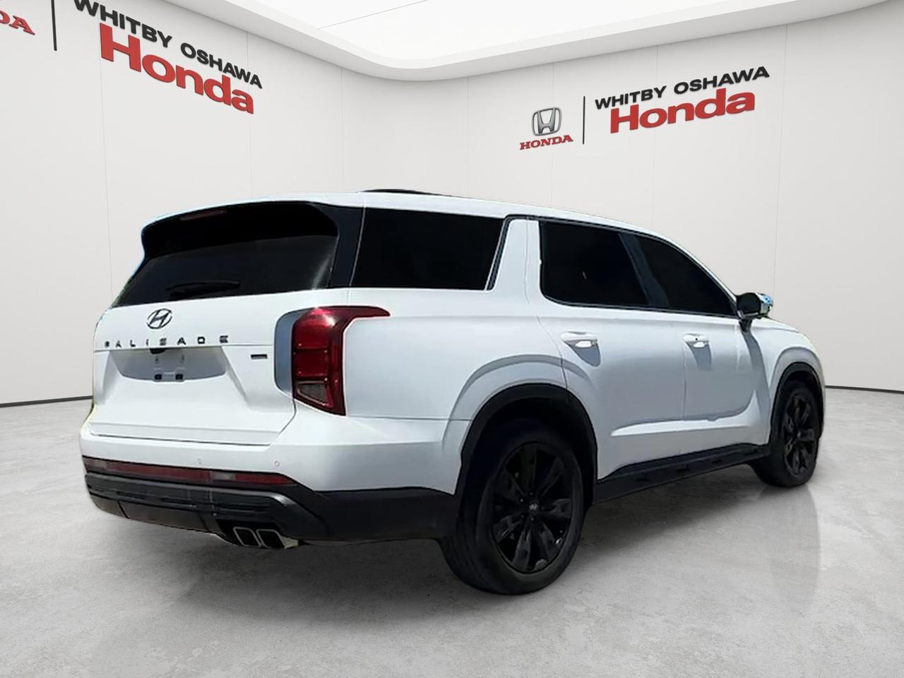 2024 Hyundai PALISADE 7 Passenger Photo