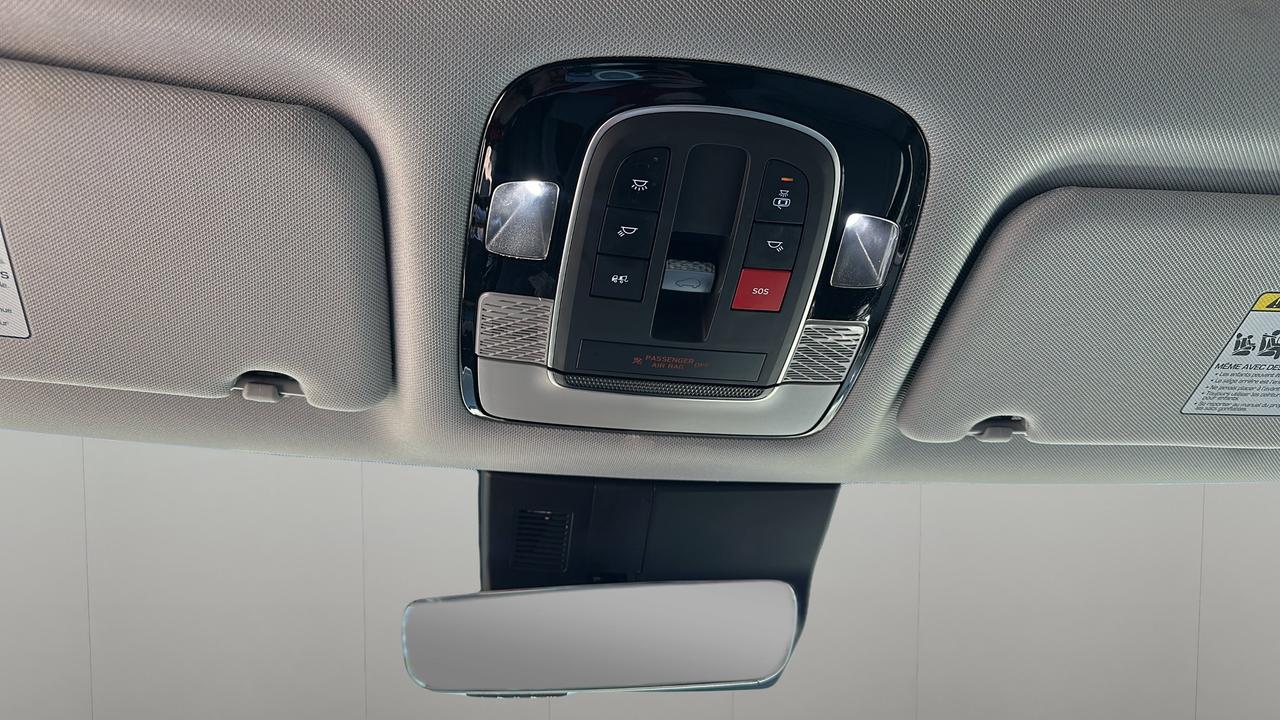 2024 Hyundai PALISADE 7 Passenger Photo