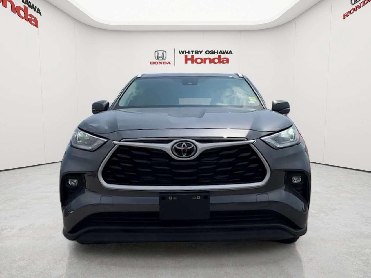 2025 Toyota Highlander XLE Photo
