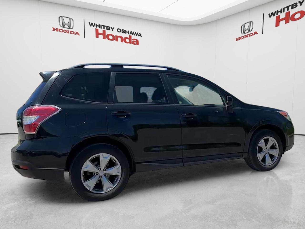 2015 Subaru Forester 5dr Wgn CVT 2.5i Touring Photo