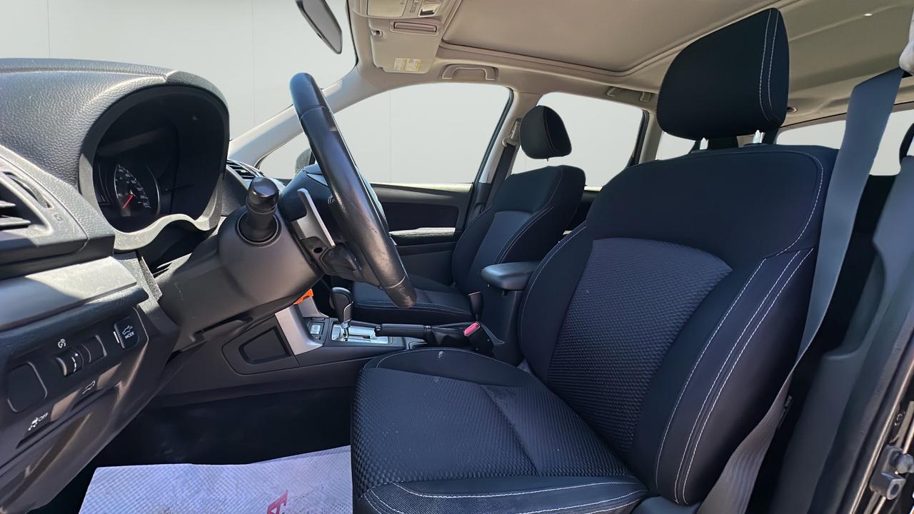 2015 Subaru Forester 5dr Wgn CVT 2.5i Touring Photo