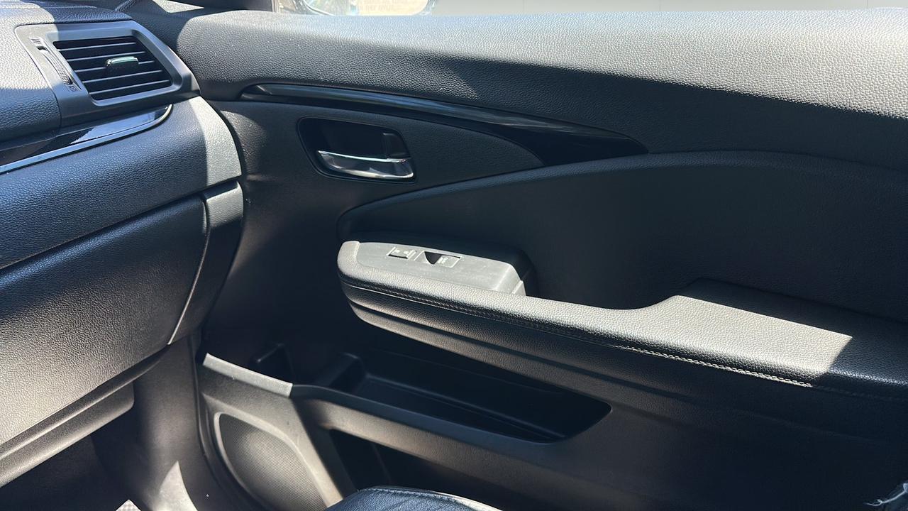2021 Honda Pilot 8 Passenger Photo