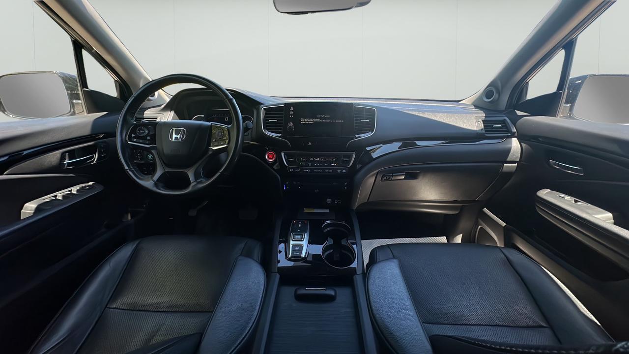 2021 Honda Pilot 8 Passenger Photo
