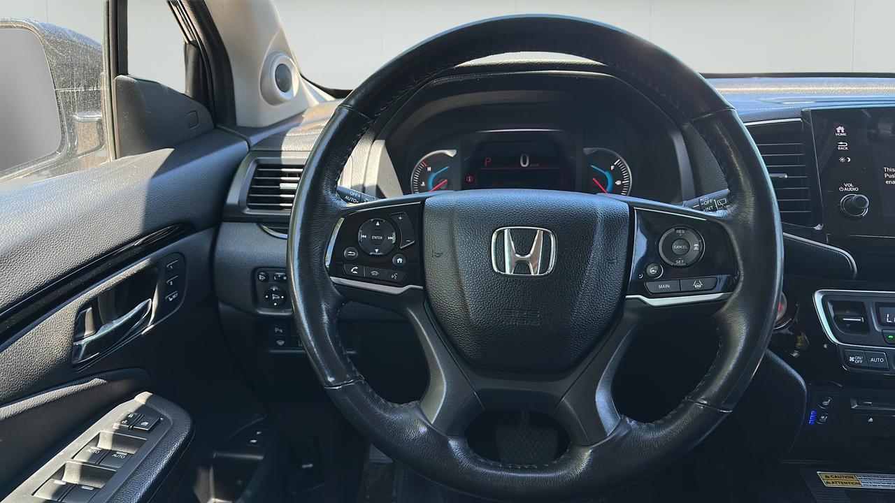 2021 Honda Pilot 8 Passenger Photo