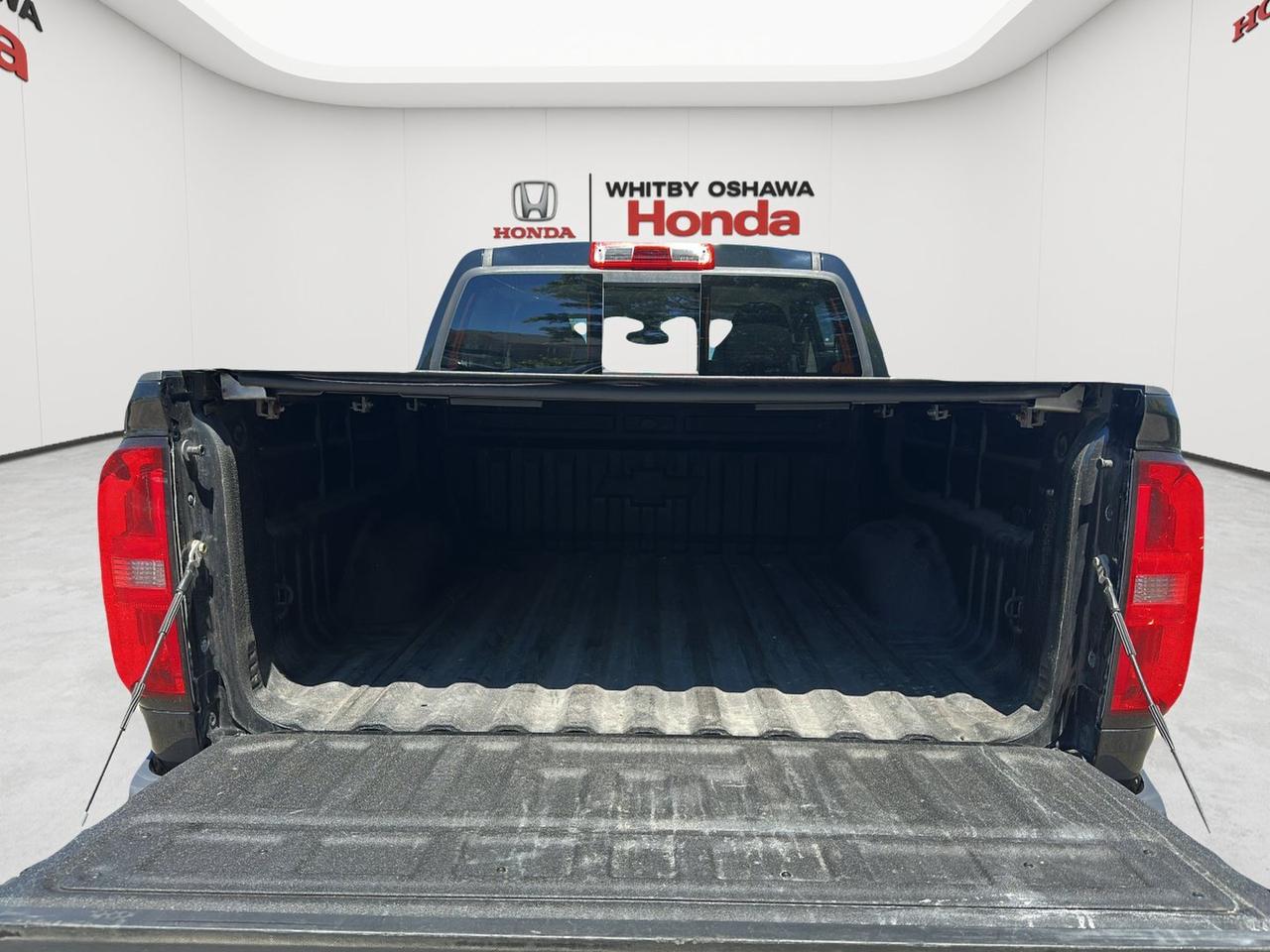 2017 Chevrolet Colorado 4WD Crew Cab 128.3  LT Photo