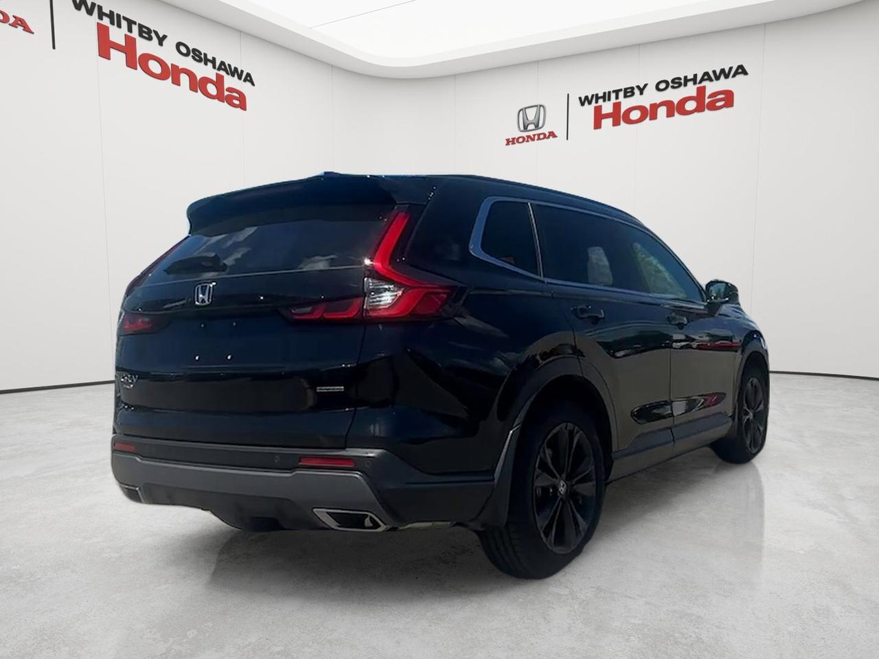 2025 Honda CR-V Hybrid Touring AWD Photo