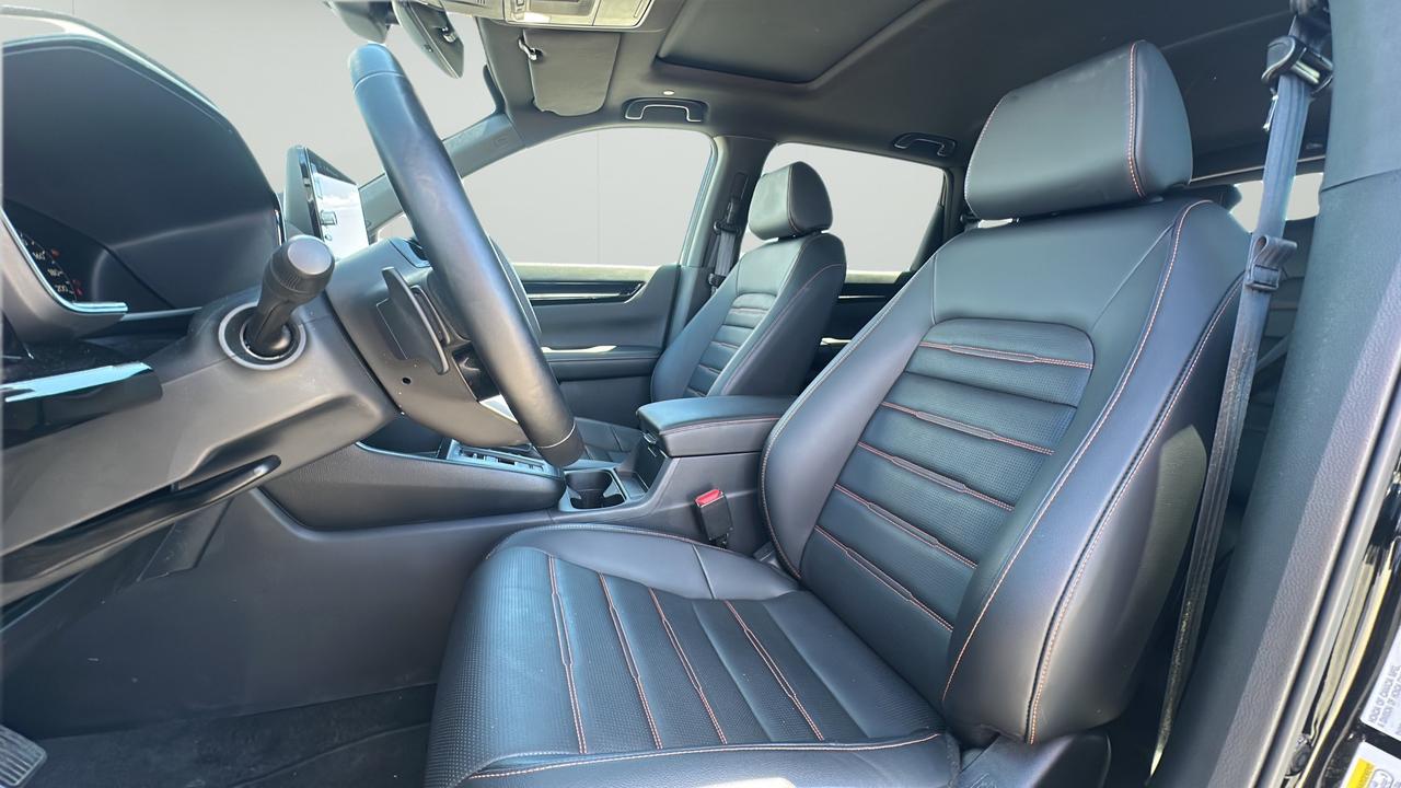 2025 Honda CR-V Hybrid Touring AWD Photo