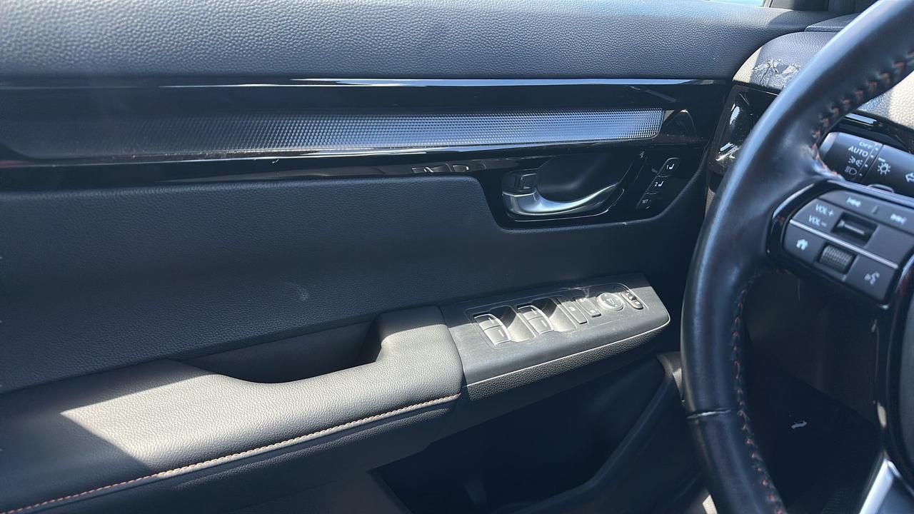 2025 Honda CR-V Hybrid Touring AWD Photo