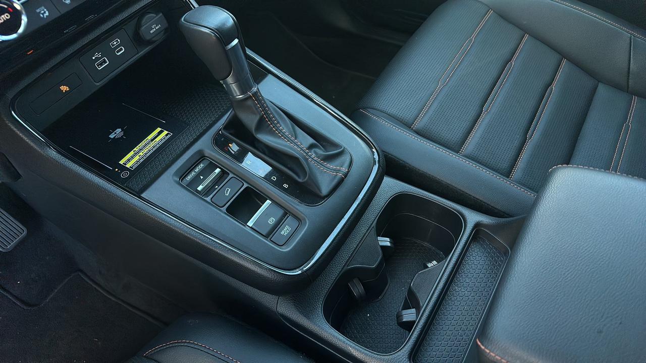 2025 Honda CR-V Hybrid Touring AWD Photo