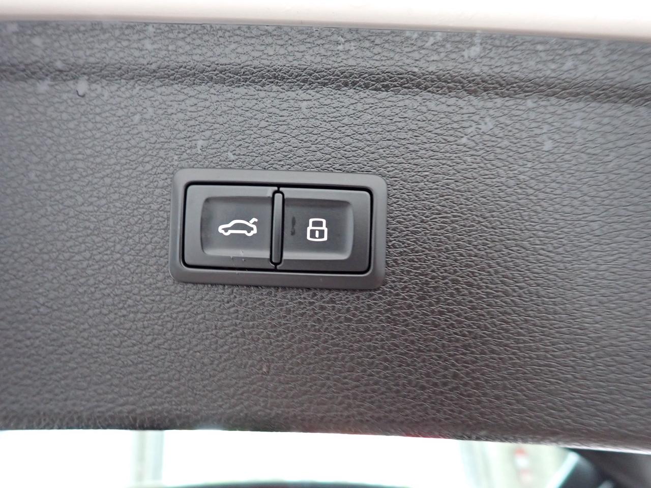 2023 Audi Q5 Komfort 4WD *HYBRID* LEATHER Photo