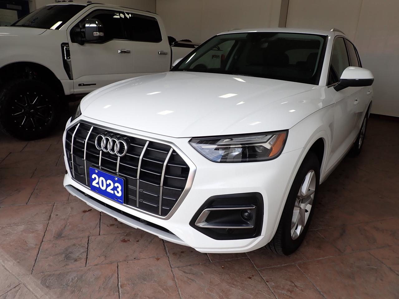 2023 Audi Q5 Komfort 4WD *HYBRID* LEATHER Photo