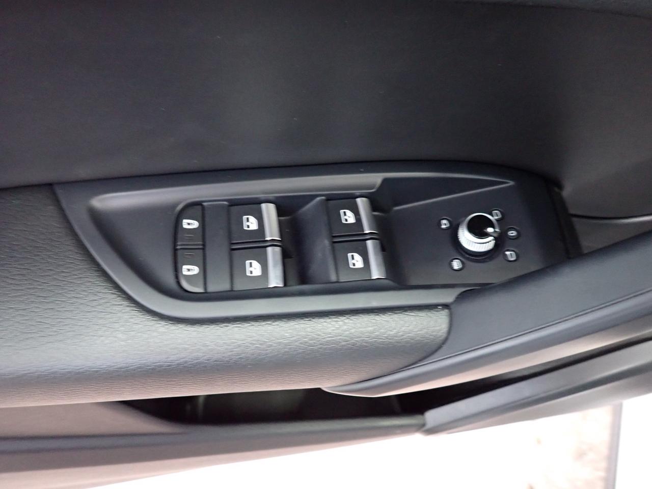 2023 Audi Q5 Komfort 4WD *HYBRID* LEATHER Photo
