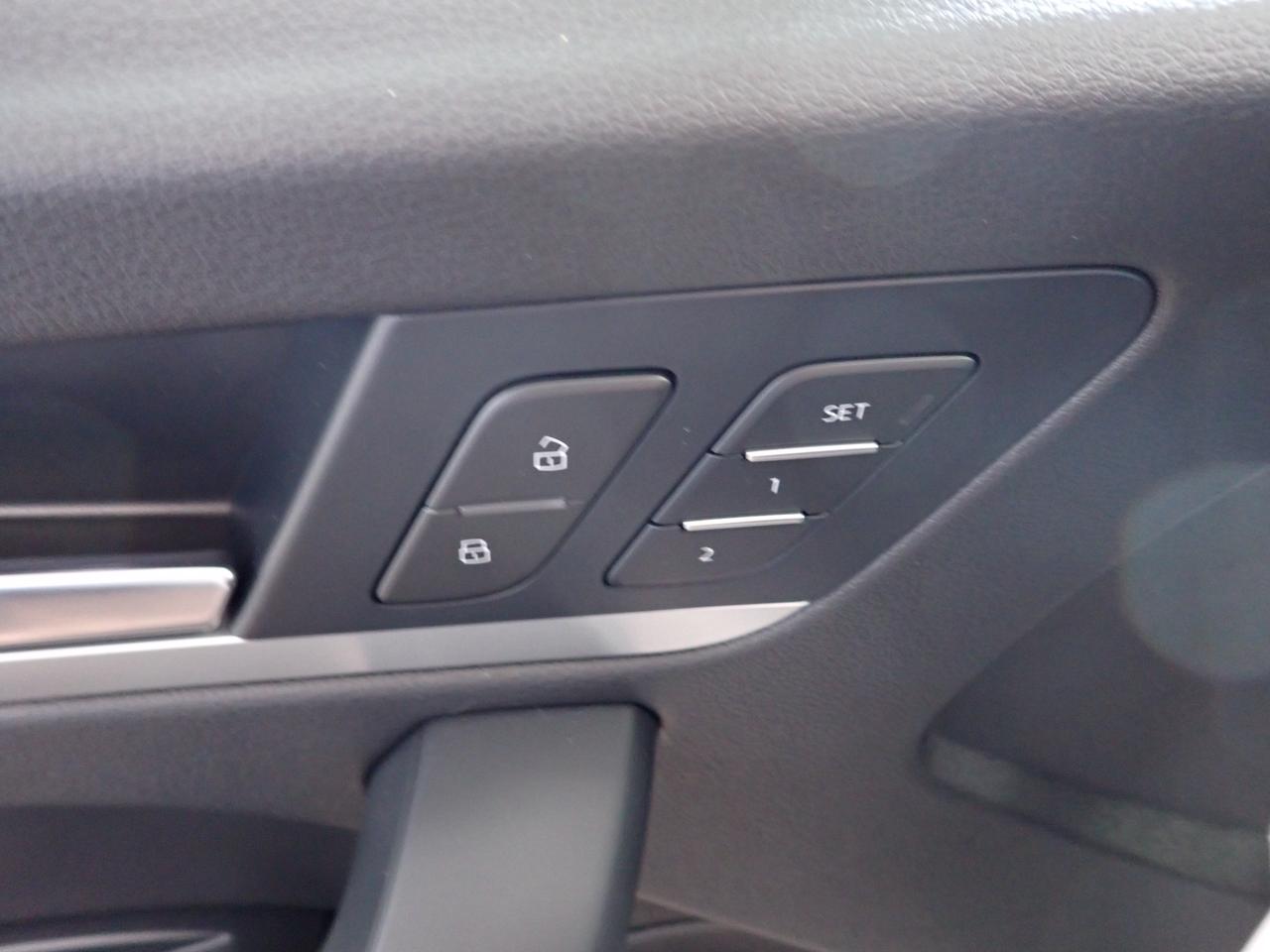 2023 Audi Q5 Komfort 4WD *HYBRID* LEATHER Photo