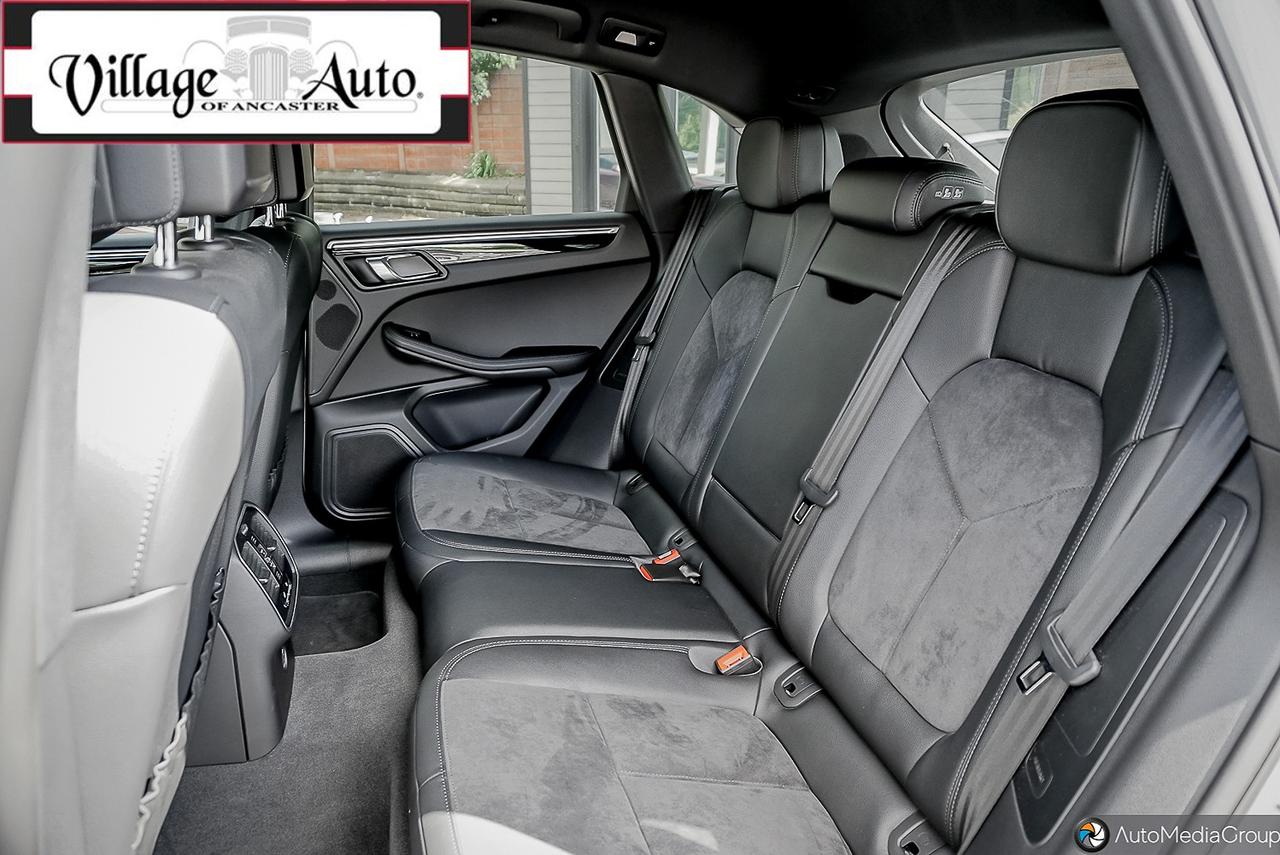 2017 Porsche Macan AWD 4dr S Photo