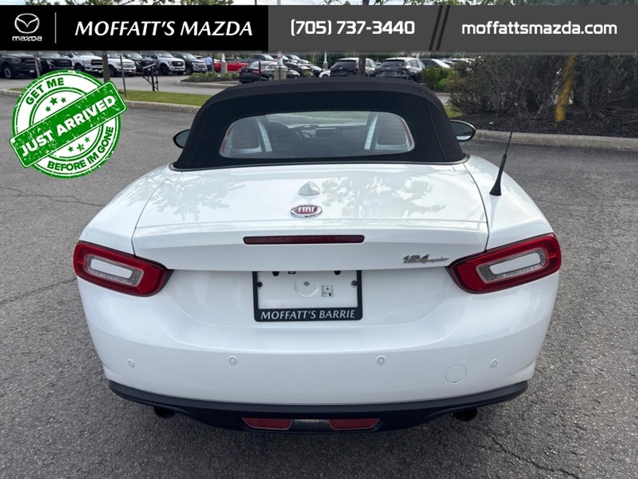 2017 Fiat 124 Spider Lusso Photo3