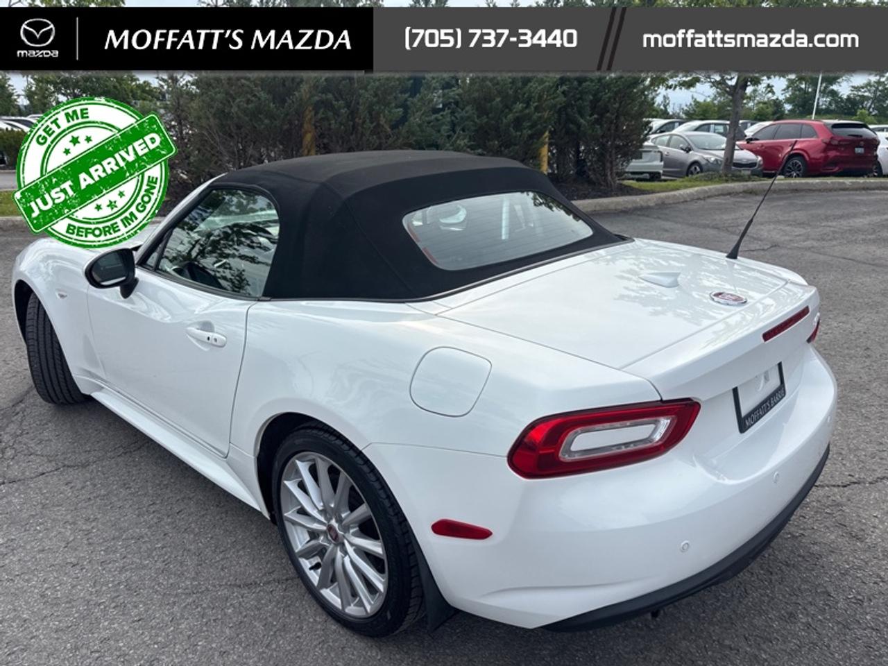2017 Fiat 124 Spider Lusso Photo