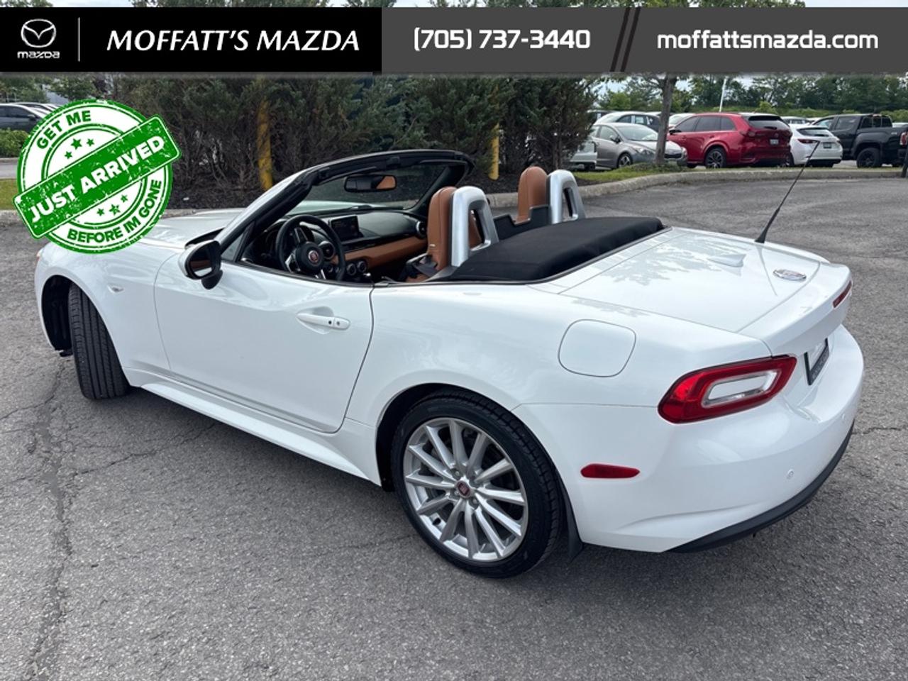2017 Fiat 124 Spider Lusso Photo