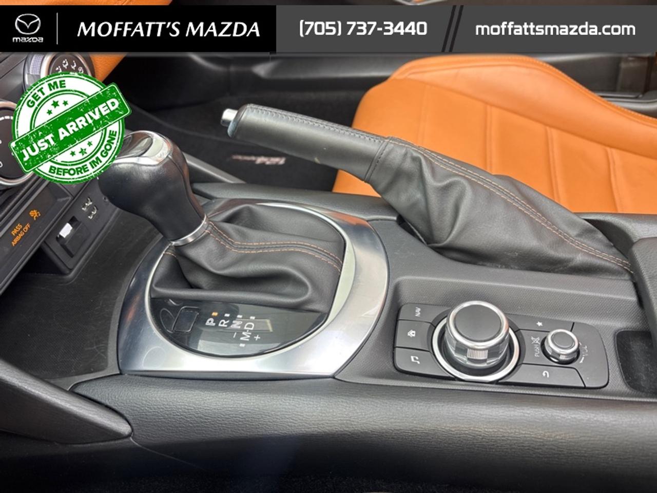 2017 Fiat 124 Spider Lusso Photo