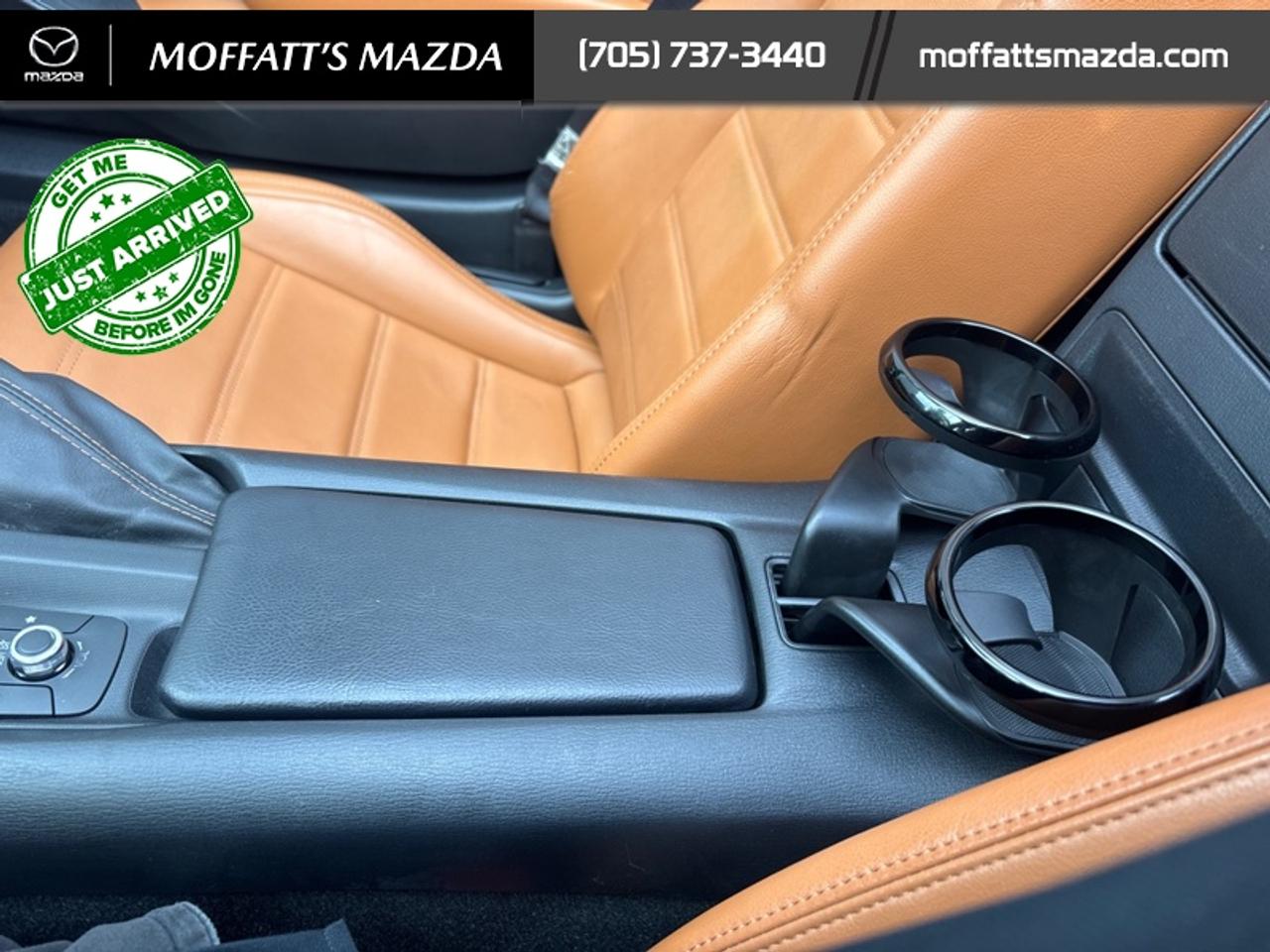2017 Fiat 124 Spider Lusso Photo