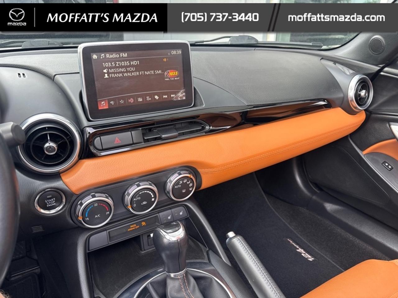 2017 Fiat 124 Spider Lusso Photo