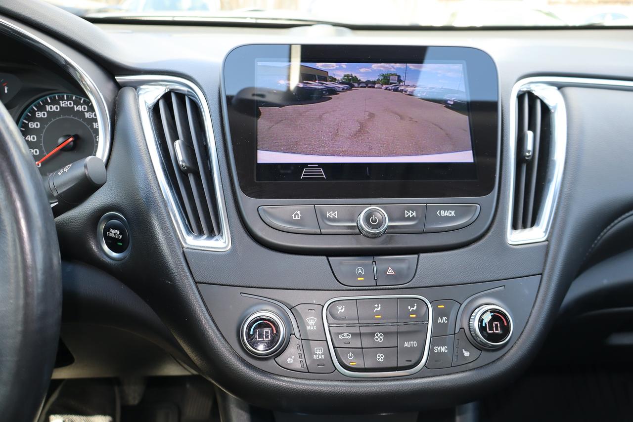 2020 Chevrolet Malibu 4DR SDN LT Photo