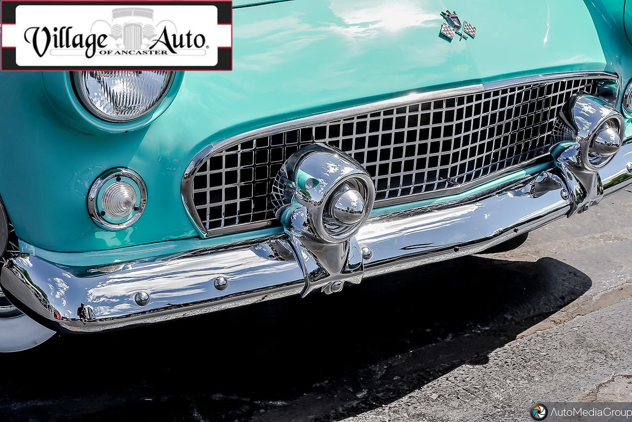 1955 Ford Thunderbird  Photo2