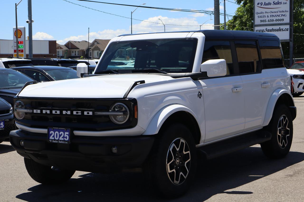 2025 Ford Bronco OUTER BANKS 4 DOOR 4X4 Photo1