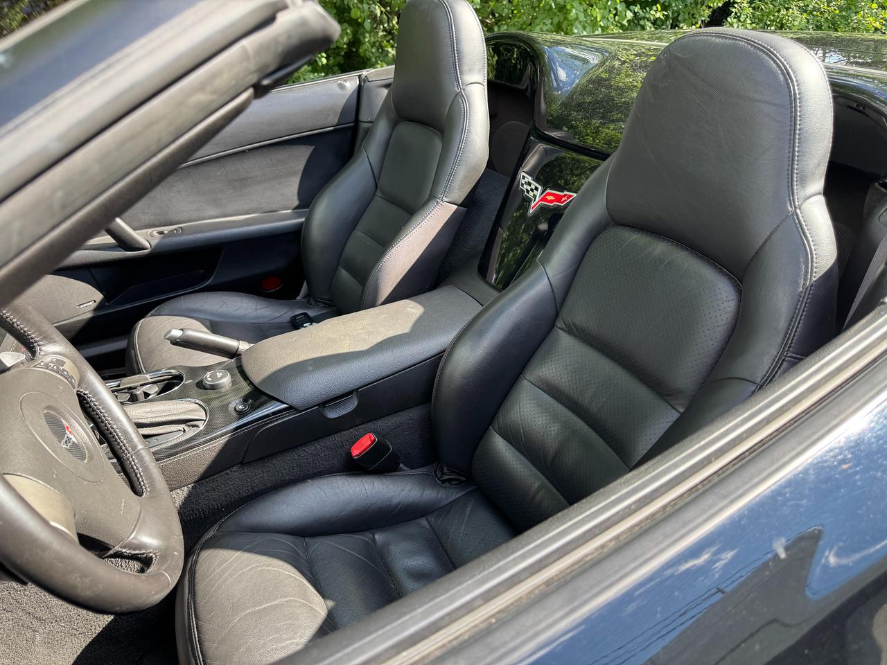 2008 Chevrolet Corvette Convertible LS3 3LT Clean Carfax | Magnetic Ride Photo