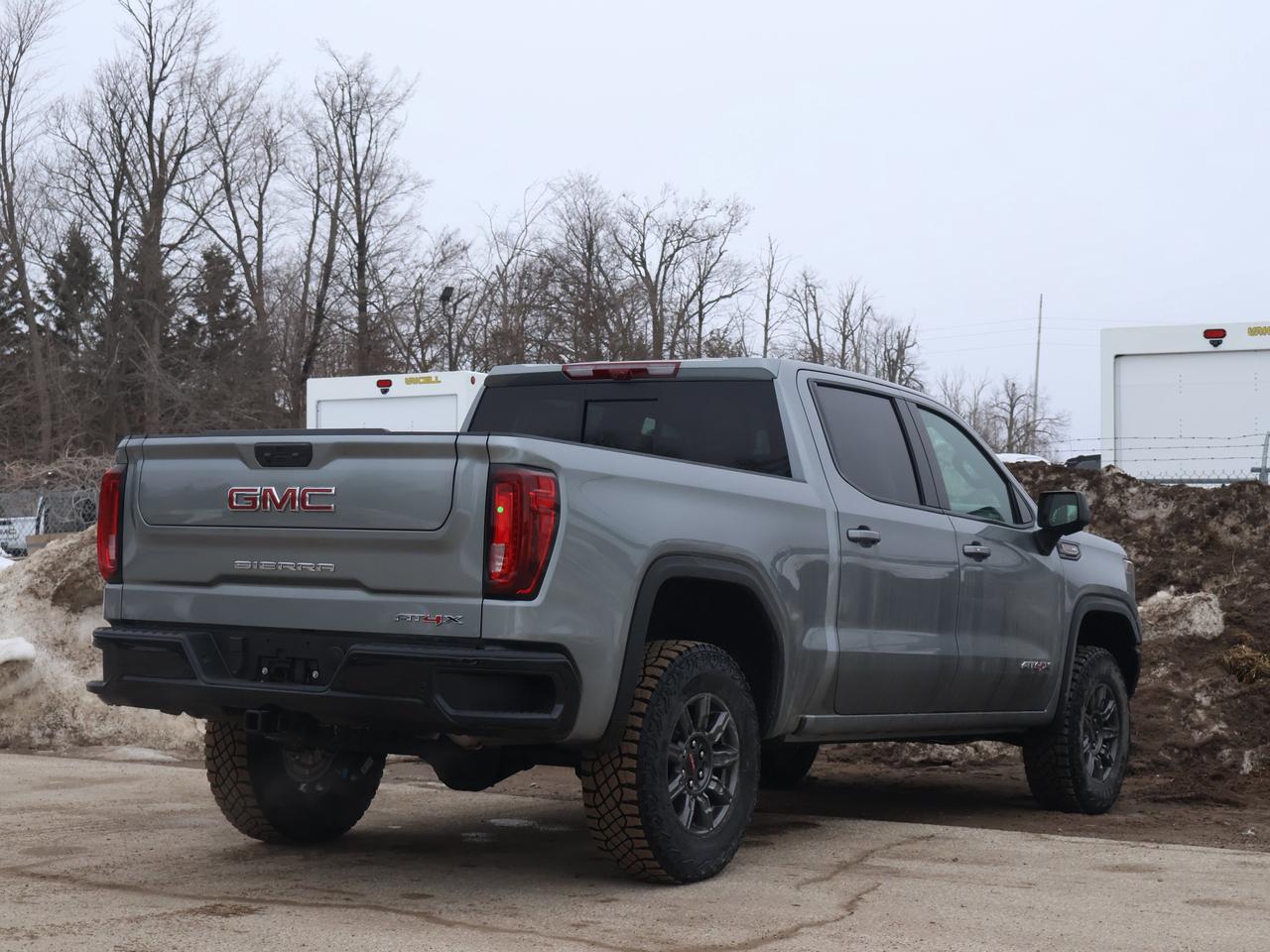2026 GMC Sierra 1500 AT4X Photo