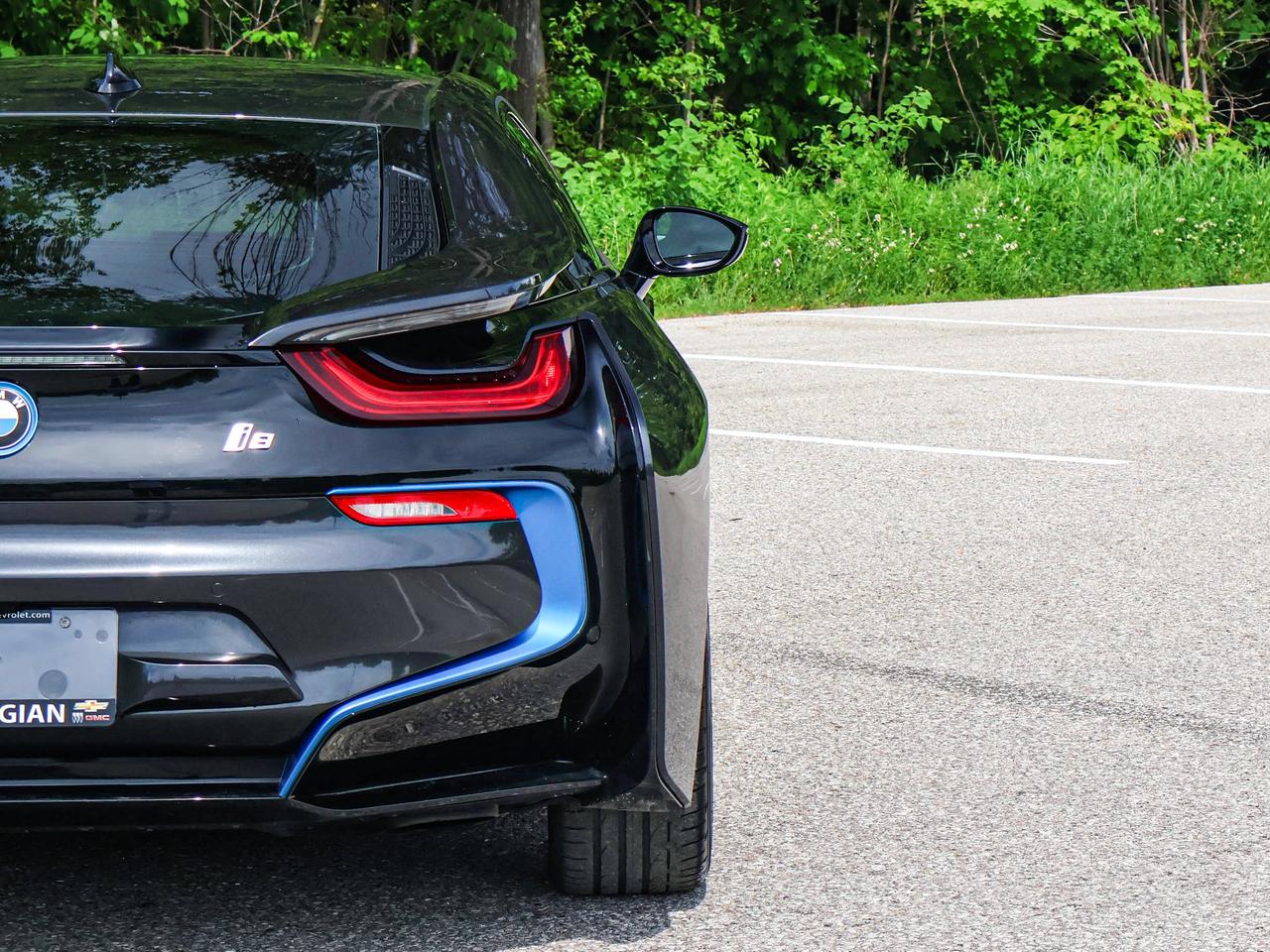 2015 BMW i8  Photo