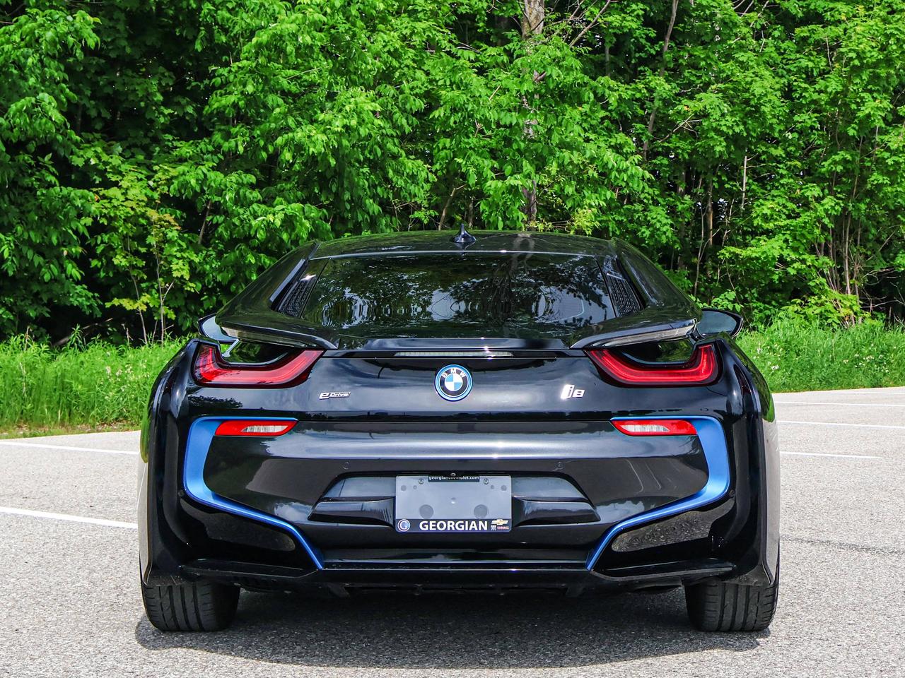 2015 BMW i8  Photo