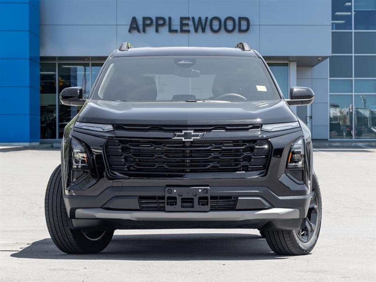 2027 Chevrolet Equinox LT Photo1