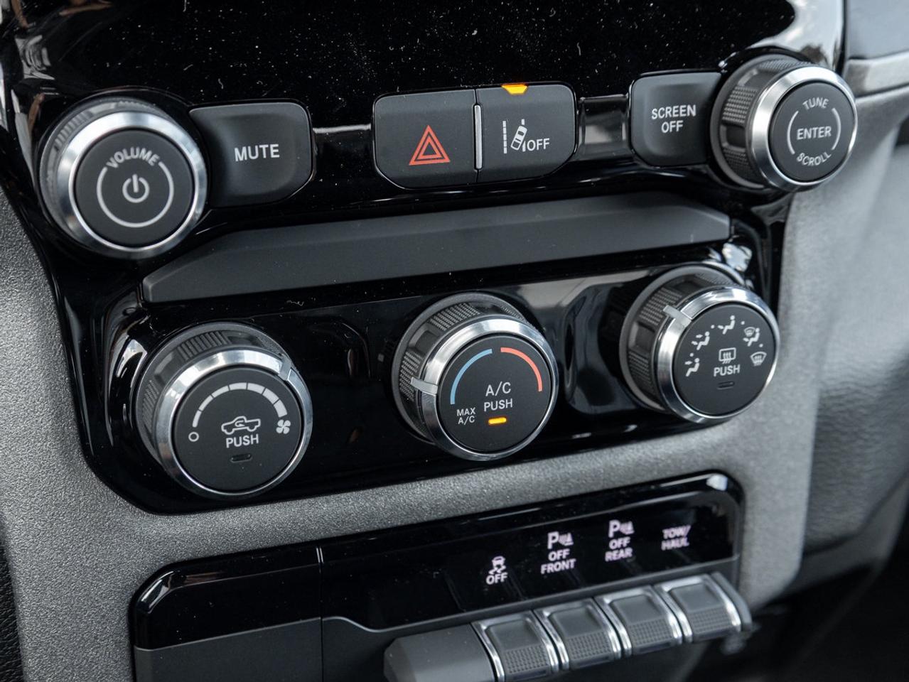 2026 RAM 1500 Warlock Photo