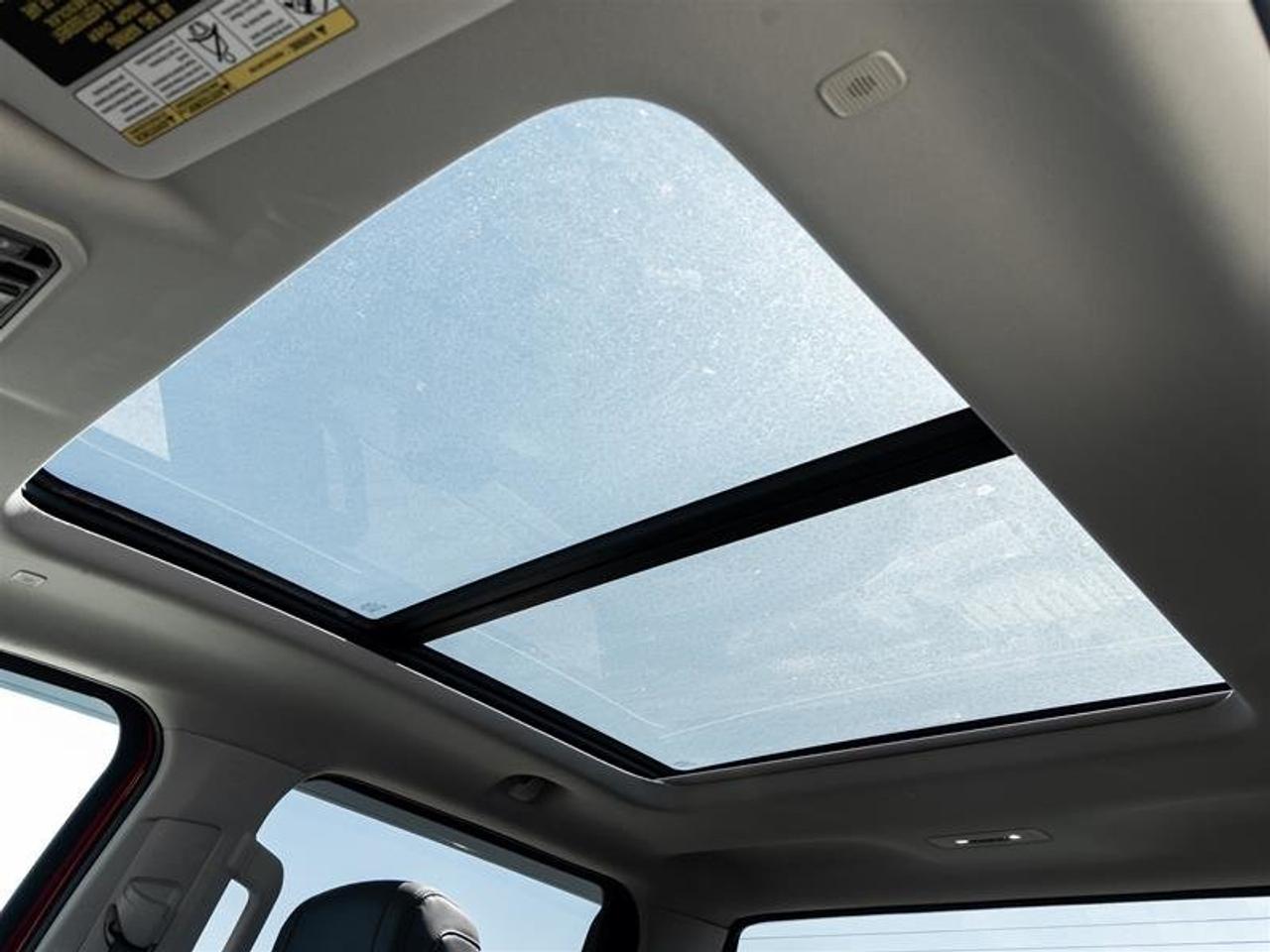 2022 Toyota Tundra 4X4 Tundra CrewMax Limited Pano Sunroof| Heated/Vented Front Seats| Backup Cam| Navi| Limited Photo