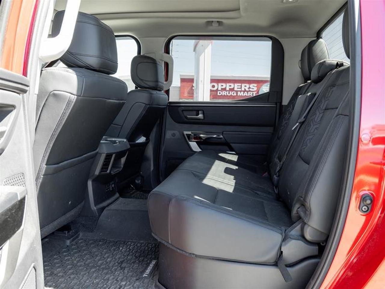 2022 Toyota Tundra 4X4 Tundra CrewMax Limited Pano Sunroof| Heated/Vented Front Seats| Backup Cam| Navi| Limited Photo