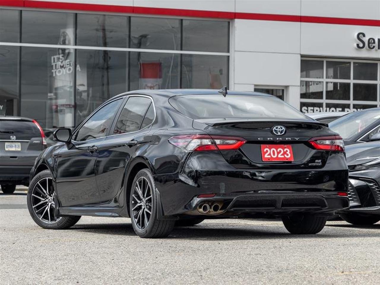 2023 Toyota Camry Hybrid SE Sunroof | Backup Cam | Heated Seats | Hybrid | SE Photo