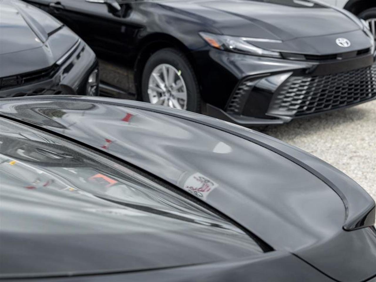 2023 Toyota Camry Hybrid SE Sunroof | Backup Cam | Heated Seats | Hybrid | SE Photo