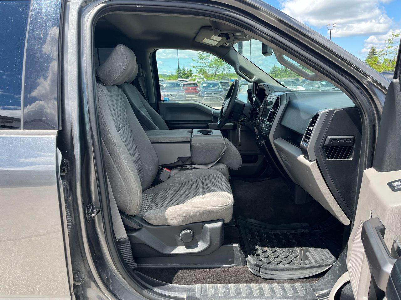 2020 Ford F-150 XLT 4WD SuperCrew 6.5' Box Photo