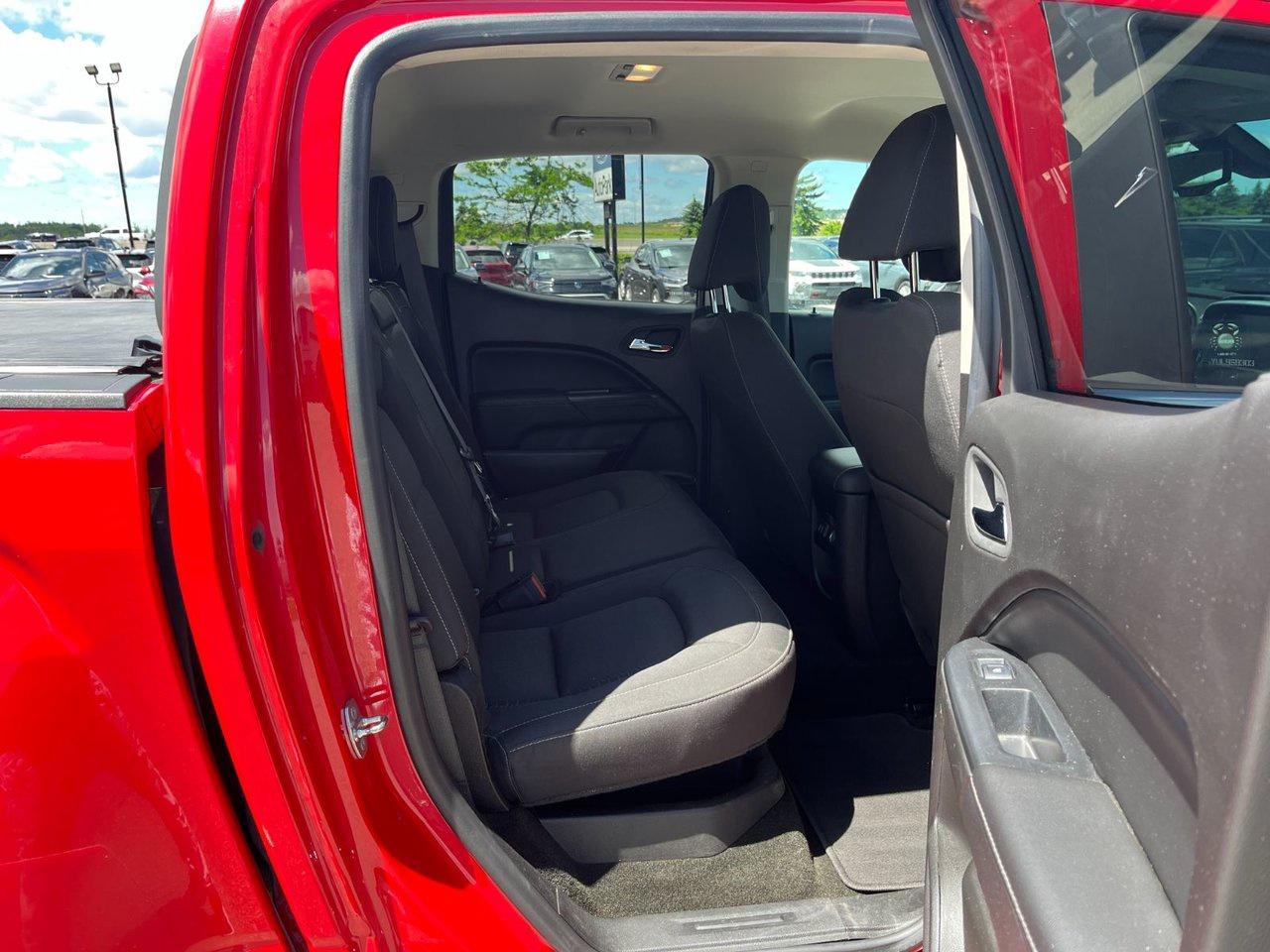 2018 GMC Canyon 4WD Crew Cab 128.3 SLE Photo