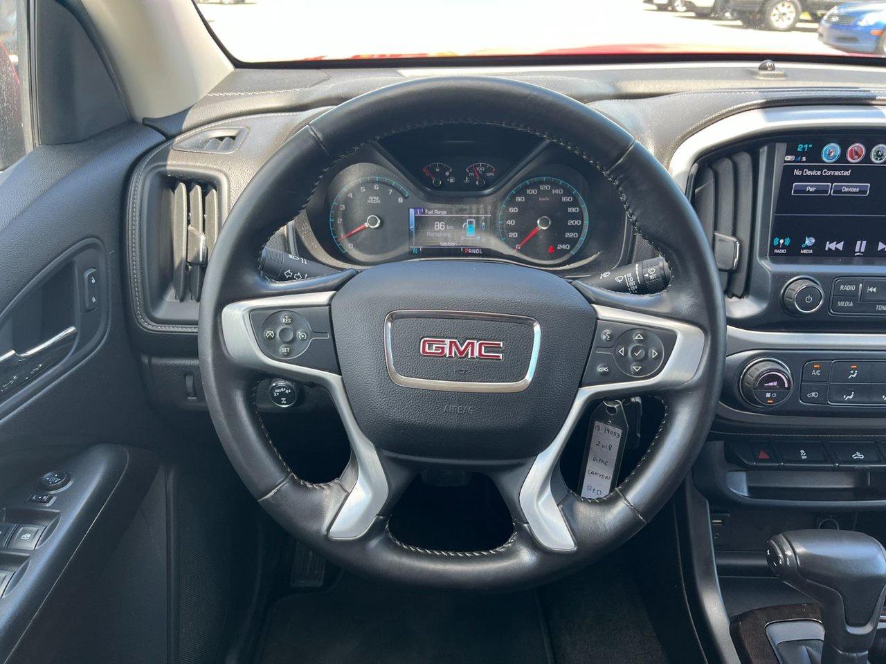 2018 GMC Canyon 4WD Crew Cab 128.3 SLE Photo